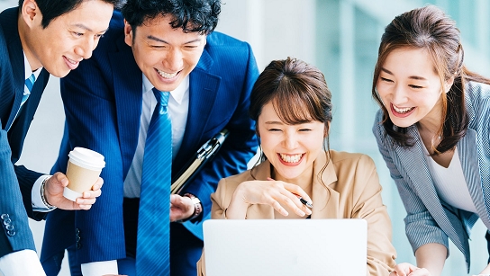 株式会社エキスパートスタッフのイラストレーター 2dゲーム 在宅勤務ok 昼食代 飲み物無料の求人情報 Staseon スタシオン