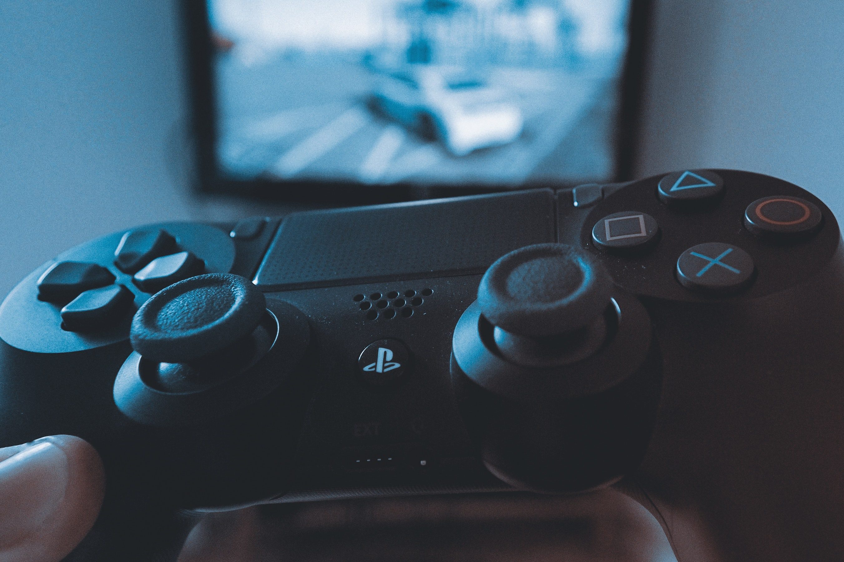 ゲームクリエイターのスキルアップには何が必要?